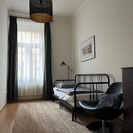 Apartmán Raisova 1180 Karlovy Vary Exteriér fotografie